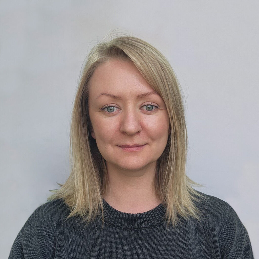 manager_usova